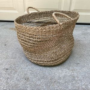 Woven basket